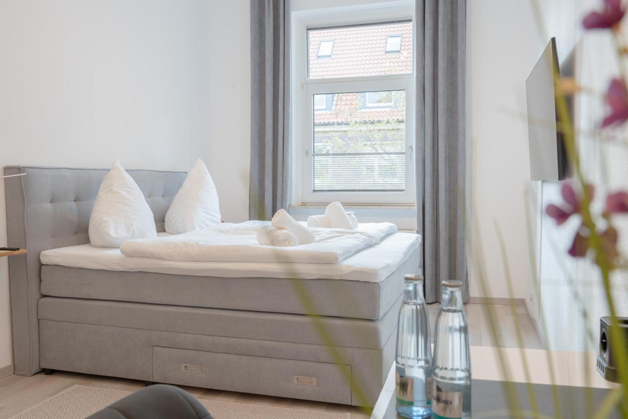 Modernes Apartment In Top Lage Komfortabel Eingerichtet Mit Arbeitsplatz Und Kueche - Geibelsuite هانوفر المظهر الخارجي الصورة